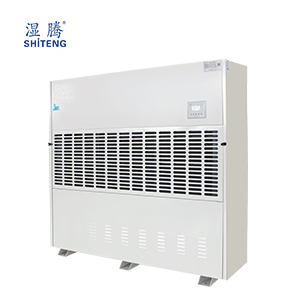 ���I����C ST-8960B